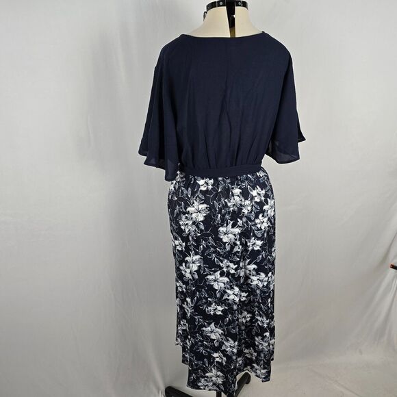 Bloomchic Dress Women's 2X Blue White Floral Patchwork Surplice Neck Ruffles NWT - Picture 12 of 15